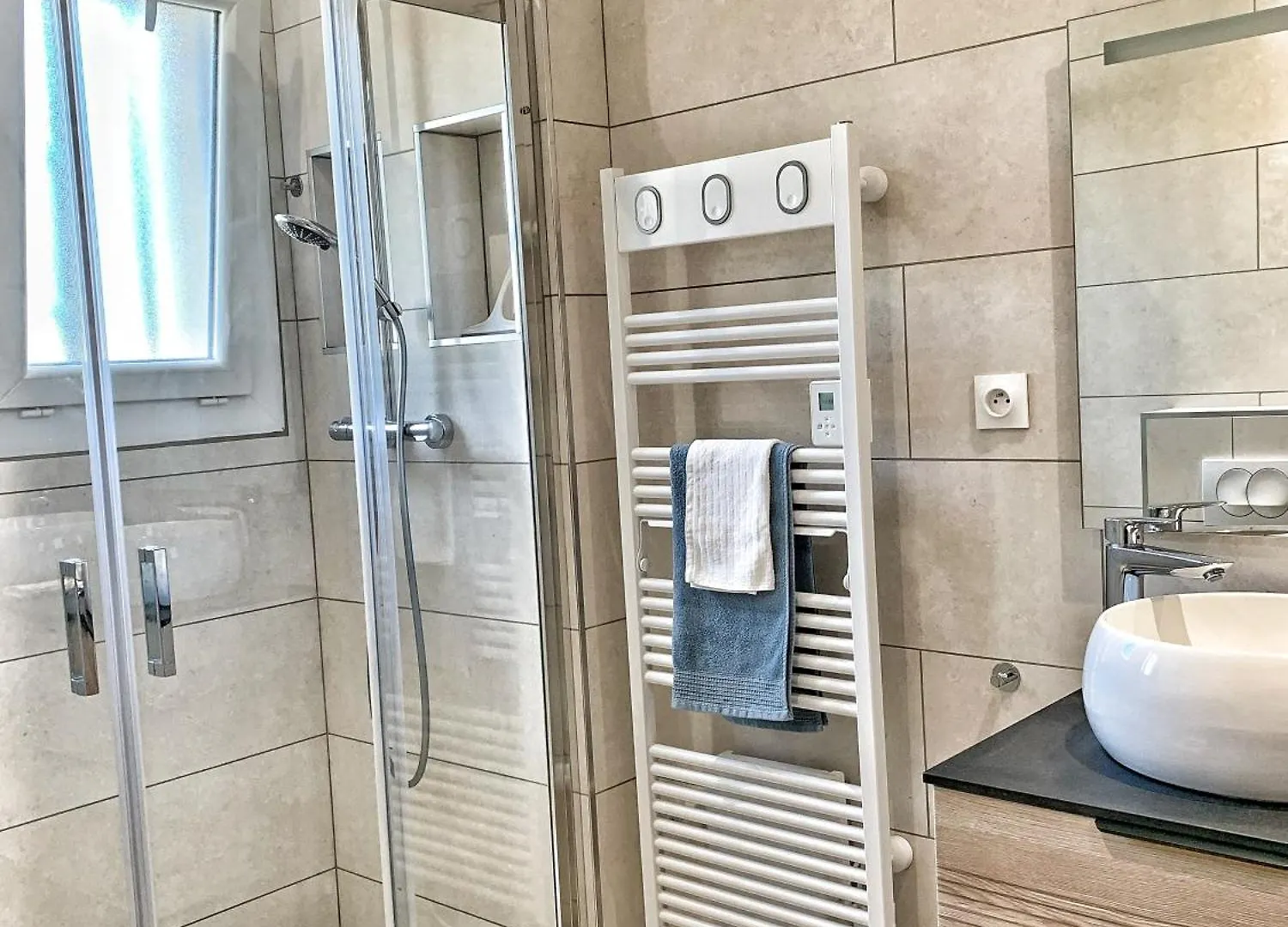 Holiday home Villa Familiale A Sanary, Climatisee, Plage A Pieds